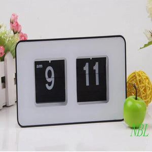 Retro Auto Flip Desk Clock